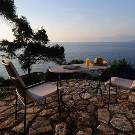Seashore:dreamy By The Sea With Heated Pool 빌라